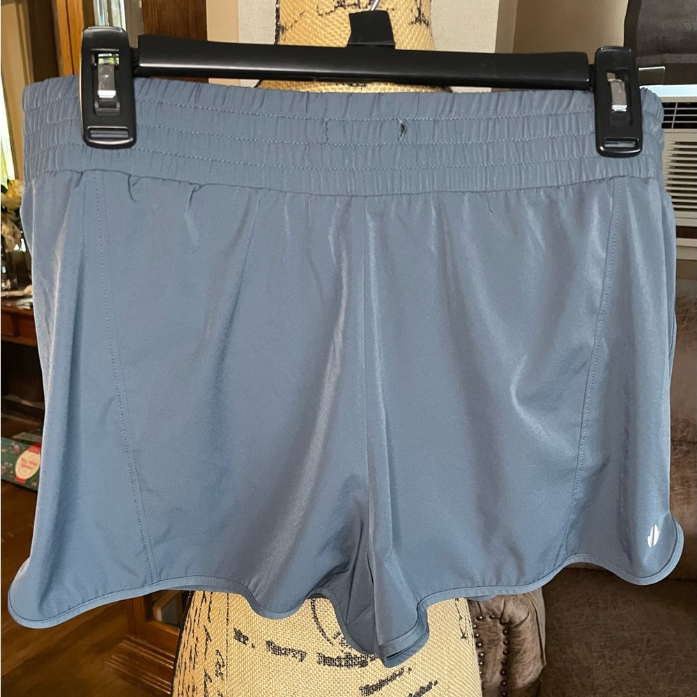 Thrive Societe Blue Gray Athletic Shorts for Women fully lined Sz Med